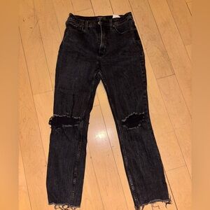 Women’s Black Distressed Jeans